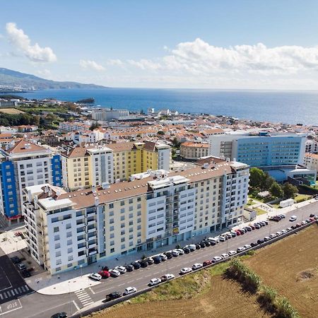 Apartment T3 In Downtown With Sea View Понта-Делгада Екстер'єр фото